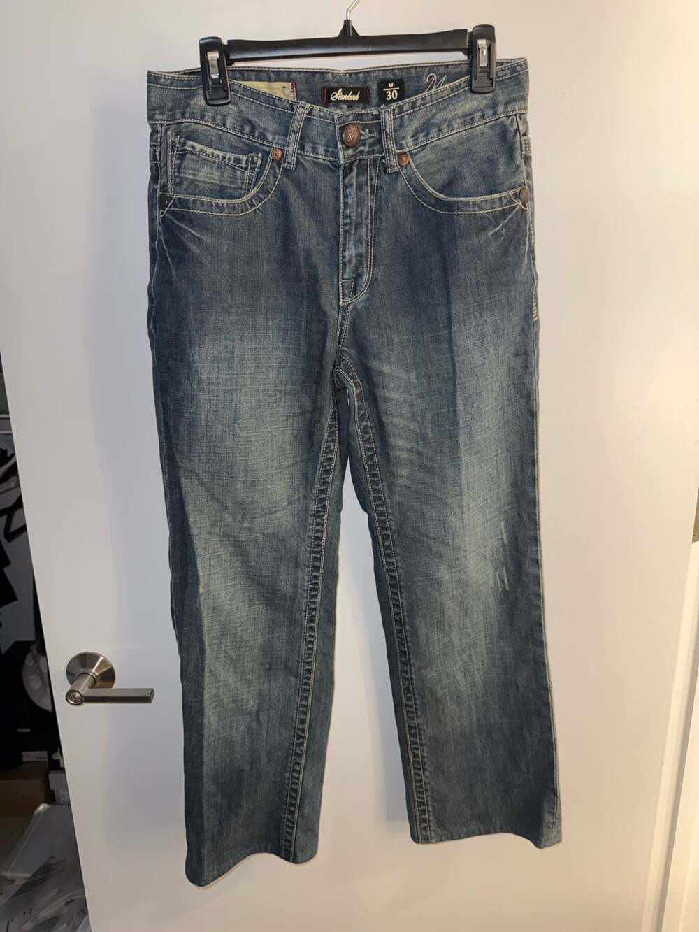 Marc Ecko Standard Fit Embroidered Wing Jeans Size 30